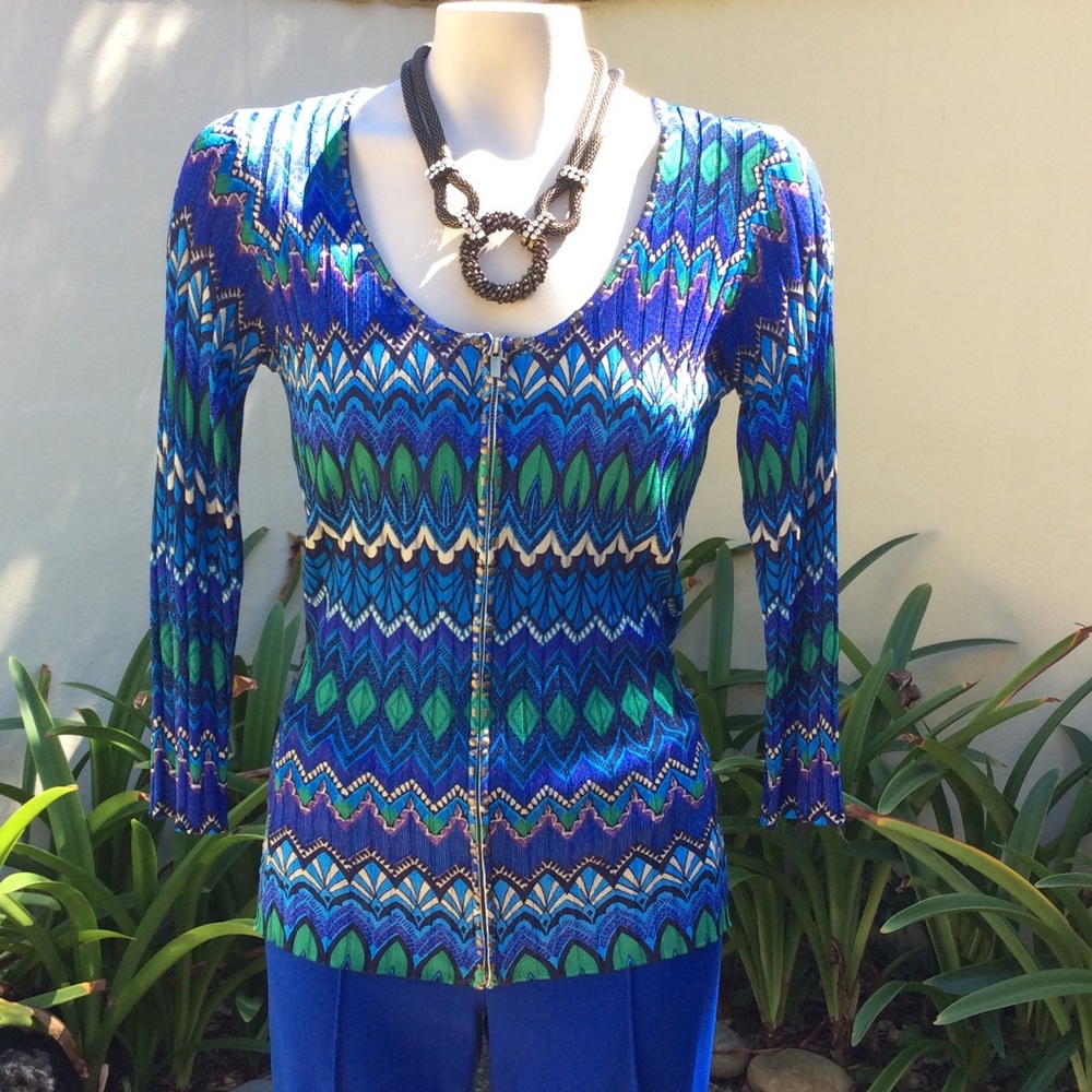 CACHE ZIP FRONT TOP 💋 NWOT!!!